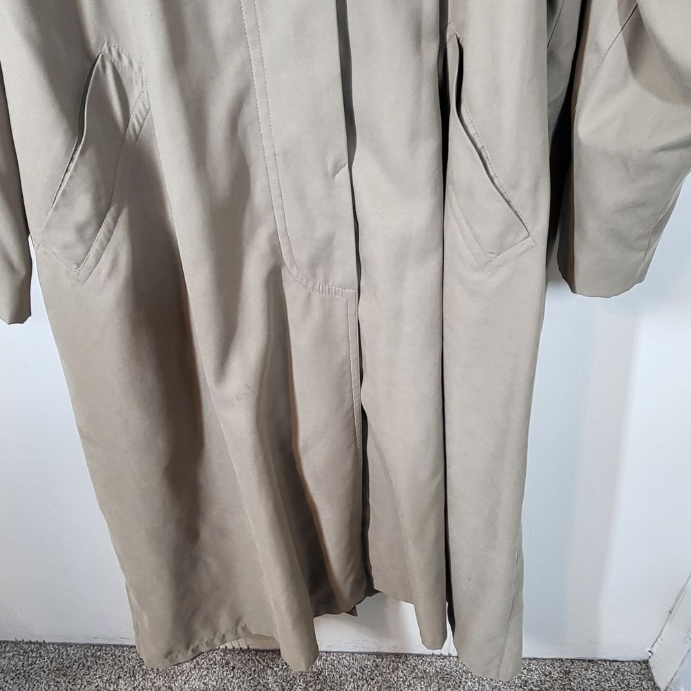 Long Women's Trench Coat in Light Taupe - Picture 8 of 14
